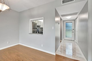 9300 SW 8th St Unit 3030, Boca Raton, FL 33428