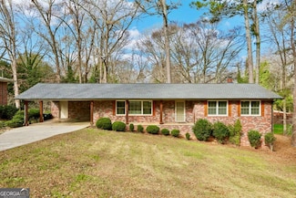 1505 Robinhood Trail, Gainesville, GA 30501