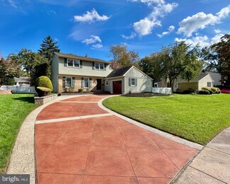 574 Florence Ave, Pitman, NJ 08071