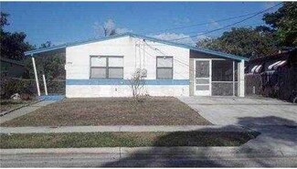 4705 Pinewood Ave, West Palm Beach, FL 33407