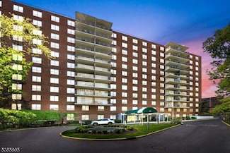 301 Beech St Unit 9A, Hackensack, NJ 07601