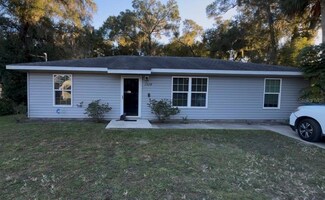 1304 E Carolina Ave, Deland, FL 32724
