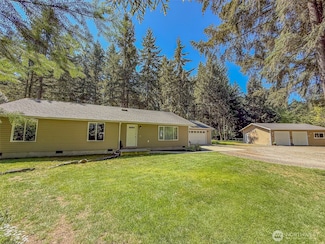 24620 36th Avenue Ct E, Spanaway, WA 98387