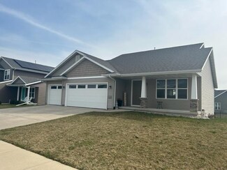 572 Falk Dr, Edgerton, WI 53534