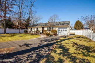 2517 Woodland Rd, Manchester, NJ 08759