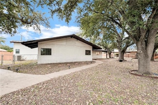 3204 Harmony Ln, Mission, TX 78574