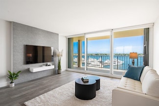 132 Lakeshore Dr Unit 717, North Palm Beach, FL 33408