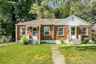 10120&10122 Saint Martha Ln Unit 2, Saint Ann, MO 63074