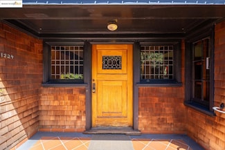 1324 Arch St, Berkeley, CA 94708