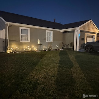 3 Jessie St, Carteret, NJ 07008