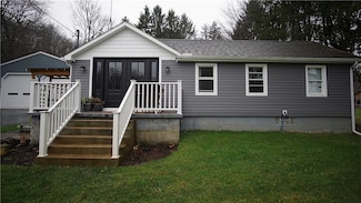 1686 Harbor Edinburg Rd, Edinburg, PA 16116