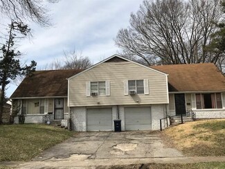 7344 Wayne Ave, Kansas City, MO 64131