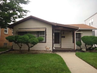 4128 Elmwood Ave, Berwyn, IL 60402