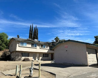 5703 Fairfax Rd, Bakersfield, CA 93306
