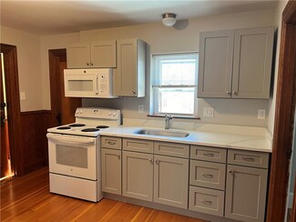 274 Waterman Ave Unit 2, Smithfield, RI 02917