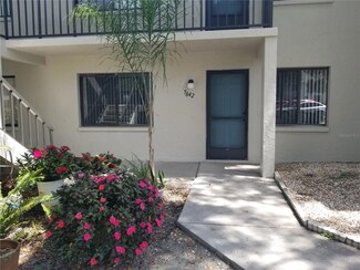 7842 Eagle Creek Dr, Sarasota, FL 34243