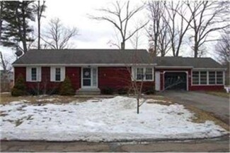18 Roy St, Chicopee, MA 01013