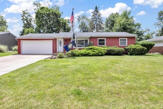 3873 Kirkwood St, Jackson, MI 49203