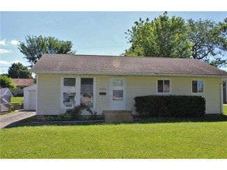 4300 Benton St NE, Cedar Rapids, IA 52402