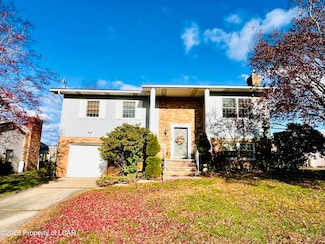 148 Hillcrest Dr, Nanticoke, PA 18634