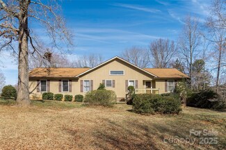 7753 Old Post Rd, Denver, NC 28037