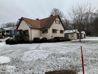 1014 Skyline Dr, Blandburg, PA 16619