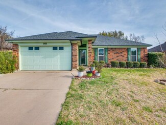 1503 Garrison St, Arlington, TX 76018