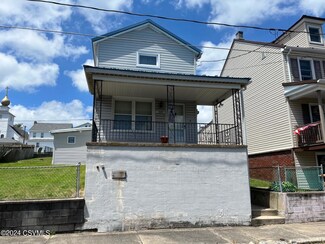 209 E Warsaw St, Marion Heights, PA 17832