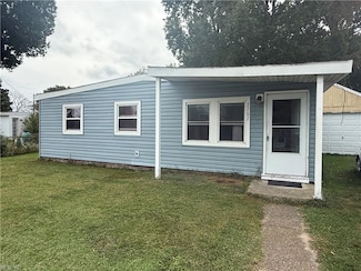 2702 Cayce Dr, Chesapeake, VA 23324