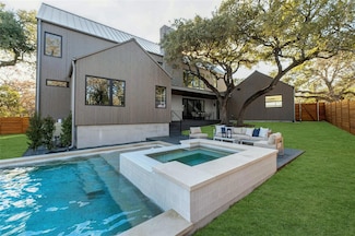 4707 Strass Dr, Austin, TX 78731