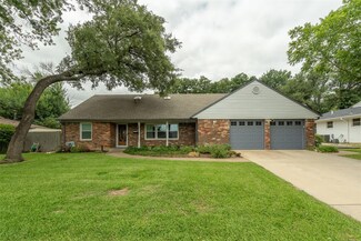 4213 Lanark Ave, Fort Worth, TX 76109