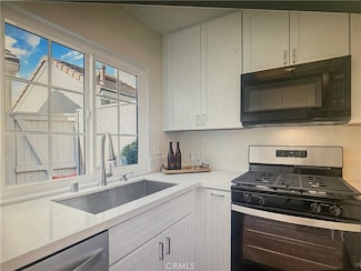 5 Wellesley Unit 12, Irvine, CA 92612