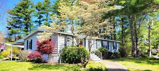 54 South Meadow Village Unit 9, Carver, MA 02330