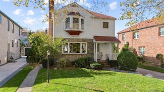 8210 215th St, Queens Village, NY 11427