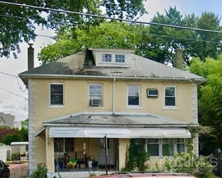 189 Gatzmer Ave, Jamesburg, NJ 08831