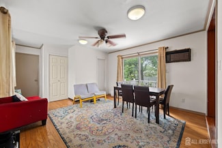55 Nelson Ave S, Piscataway, NJ 08854