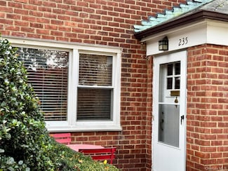 235 S Buckhout St Unit 235, Irvington, NY 10533