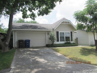 3932 Heritage Hill Dr, San Antonio, TX 78247