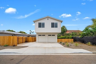 2501 Davis Ave, Carlsbad, CA 92008