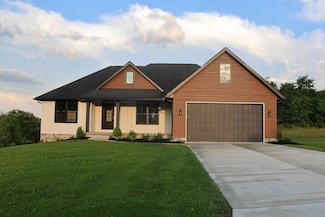113 Gables Blvd, Lexington, OH 44904