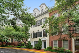 8878 Ashgrove House Ln, Vienna, VA 22182