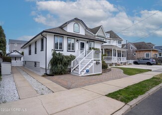 56 H St, Seaside Park, NJ 08752