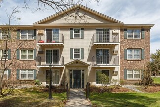3 Autumn Leaf Dr Unit U10, Nashua, NH 03060