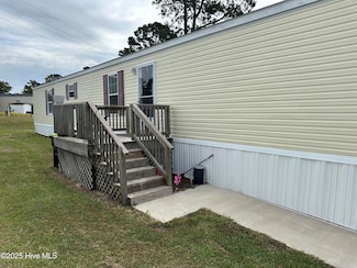 449 Frances St, Jacksonville, NC 28546