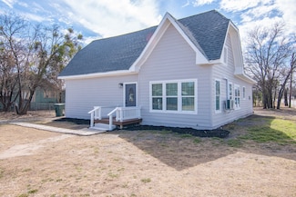 1901 Southside Dr, Brownwood, TX 76801