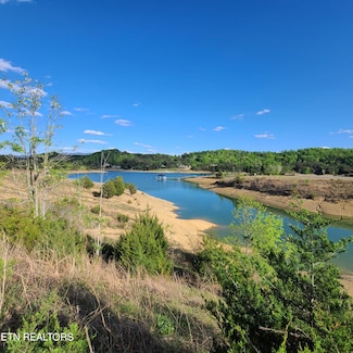 Lot 30 Emerald Isle Blvd, Dandridge, TN 37725