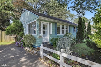 1615 Lewis Ave, Rockville, MD 20851