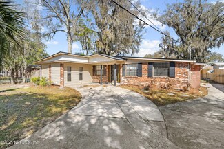 7653 Rolling Hills Dr, Jacksonville, FL 32221