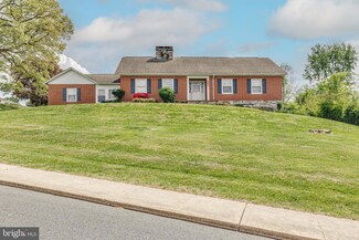 402 Pearl St, Rising Sun, MD 21911