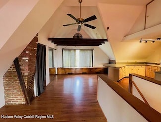 28 New St Unit 3, Catskill, NY 12414